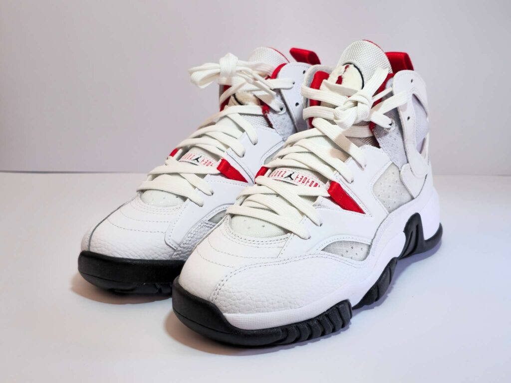 Jordan Jumpman Two Trey